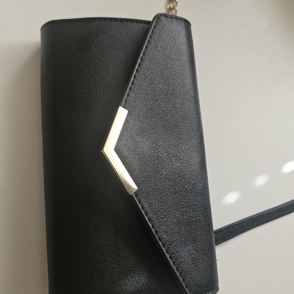Urban Expressions Black Crossbody with Gold Accent